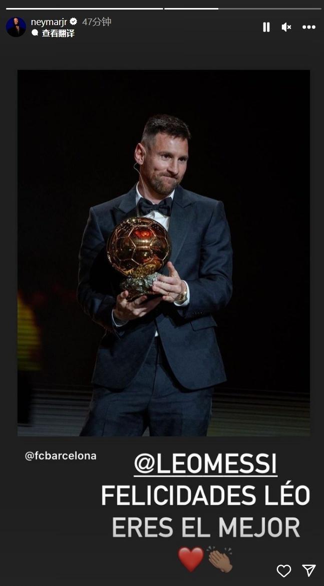 卫报：水晶宫坚持买埃泽必须付解约金，而且要预付一半（卫报：水晶宫要求买家触发埃泽解约条款，并预付一半费用）