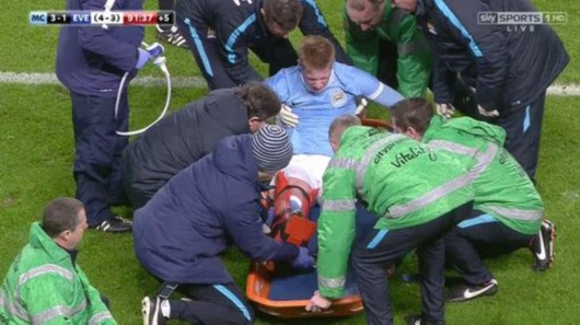 记者：申花队昨天傍晚抵达天津，出征的队伍中没有门将薛庆浩（申花昨傍晚抵津，出征名单未见门将薛庆浩）